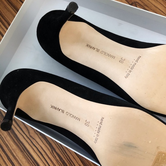 Manolo Blahnik black Suede Pumps size 38 - Picture 2 of 3